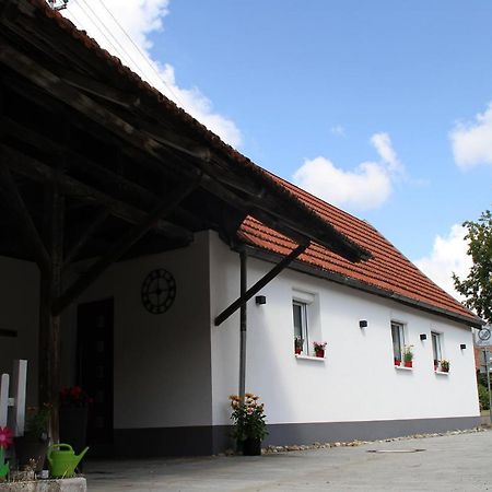 Kleines Haeuschen Zum Wohlfuehlen Apartman Balingen Kültér fotó
