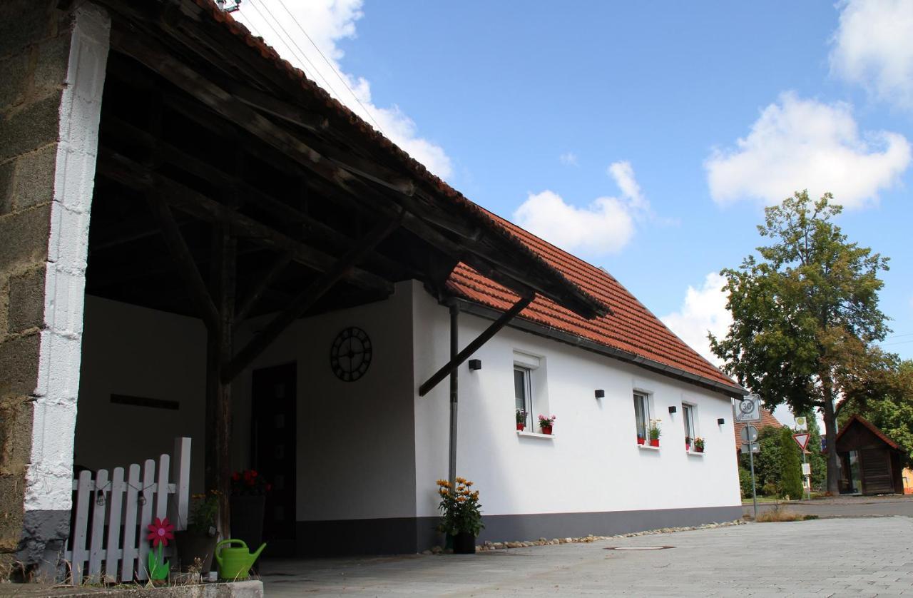 Kleines Haeuschen Zum Wohlfuehlen Apartman Balingen Kültér fotó